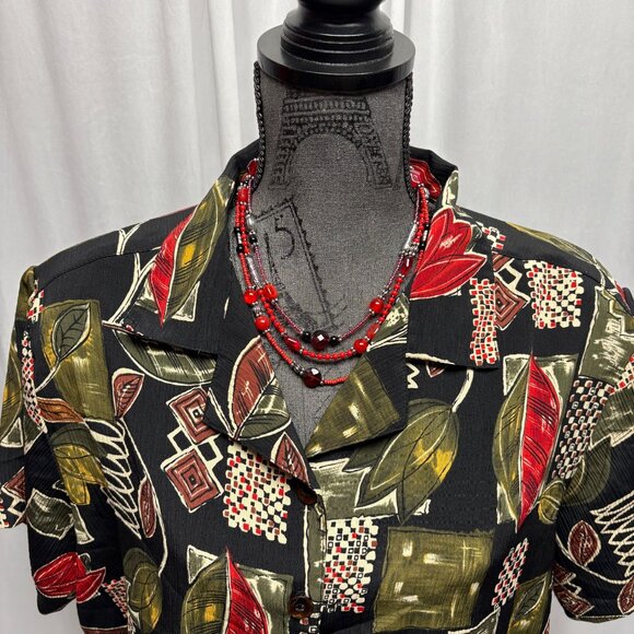 Ship 'n Shore Blouse Womens Size 18W Black Leaf Pattern Short Sleeve Button Up - Picture 2 of 7